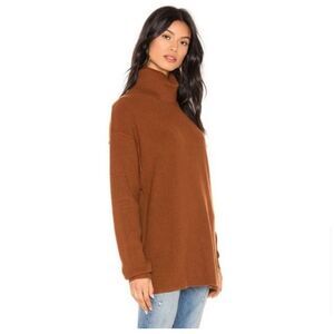 Free People Women’s Brown Soft Oversized Turtleneck softly Sweater tunic SM EUC!